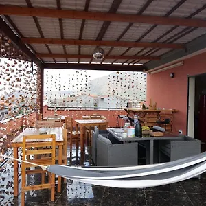 House Tarrafal (Santiago)